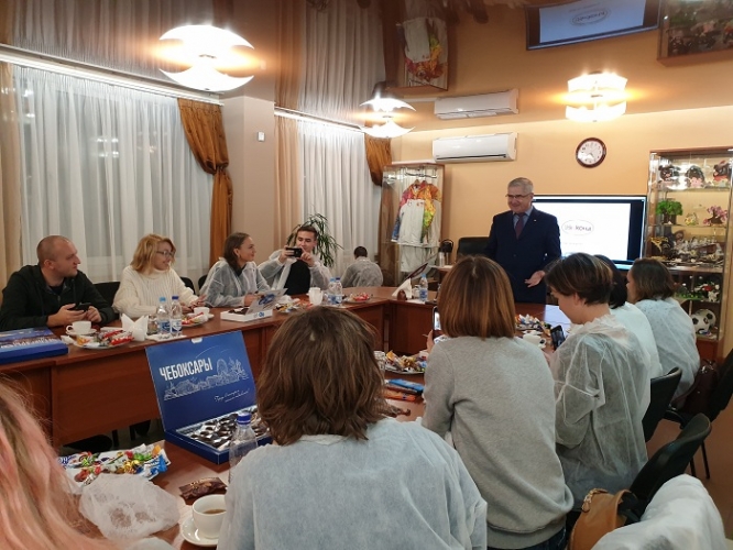 Кондитерскую фабрику «АККОНД» посетили популярные инстаграм-блогеры Кондитерскую фабрику «АККОНД» посетили популярные инстаграм-блогеры